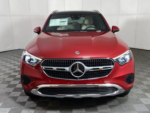 2026 Mercedes-Benz GLC 300 4MATIC