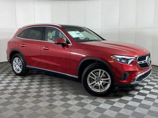 2026 Mercedes-Benz GLC 300 4MATIC