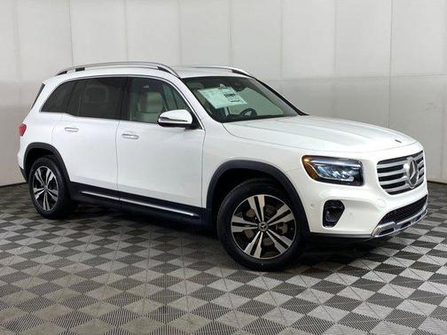 2025 Mercedes-Benz GLB 250 4MATIC