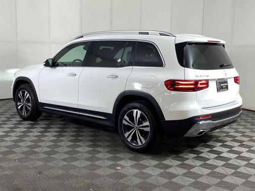 2025 Mercedes-Benz GLB 250 4MATIC