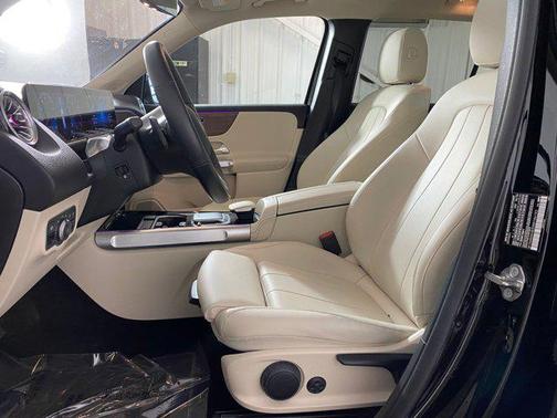 2022 Mercedes-Benz GLB 250 4MATIC