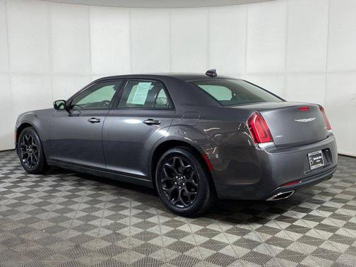 2019 Chrysler 300 S