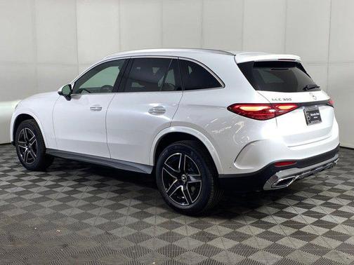2026 Mercedes-Benz GLC 300 4MATIC