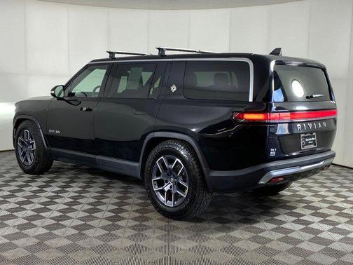2024 Rivian R1S Adventure