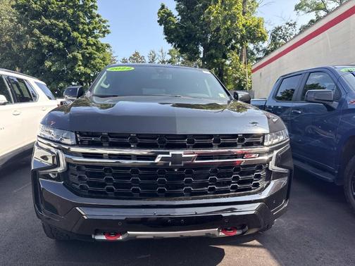 Black 2022 Chevrolet Tahoe Z71