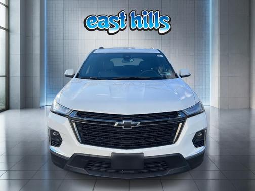 2022 Chevrolet Traverse LT Leather