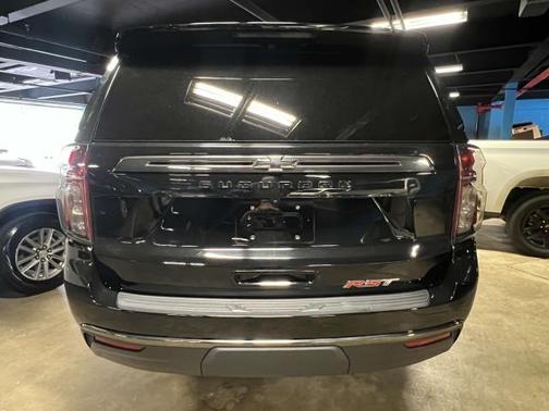 2021 Chevrolet Suburban RST