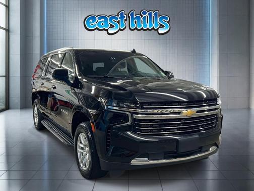 Black 2024 Chevrolet Suburban LT