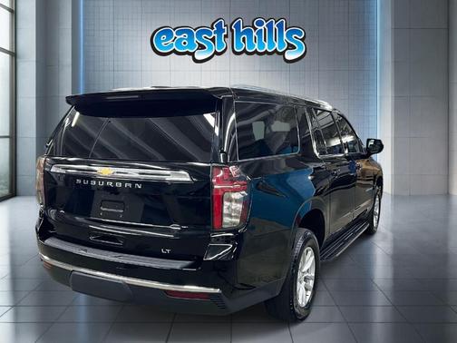 Black 2024 Chevrolet Suburban LT