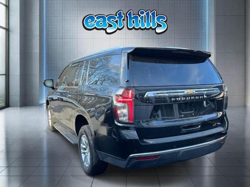 2024 Chevrolet Suburban LT