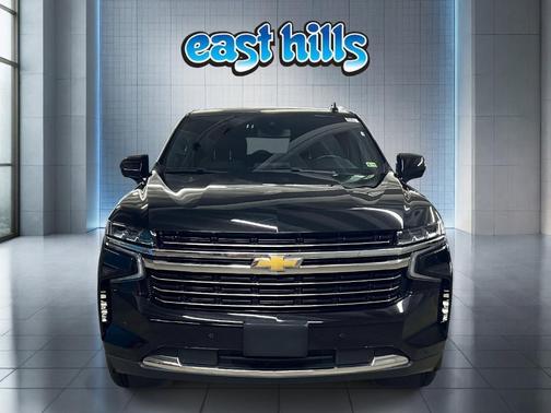 Black 2024 Chevrolet Suburban LT