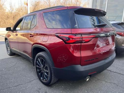 2022 Chevrolet Traverse RS