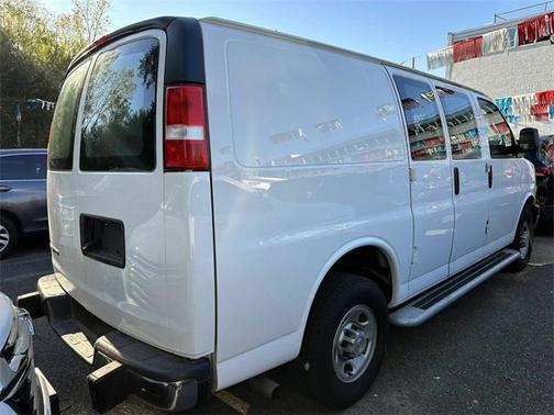 2024 Chevrolet Express 2500 Work Van