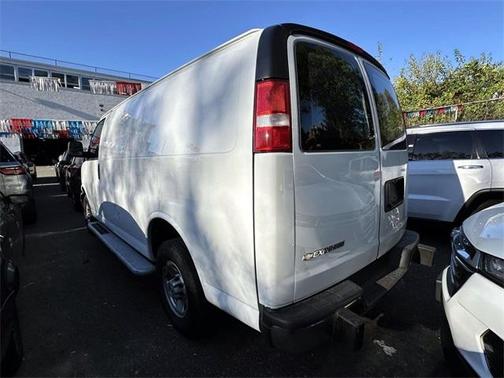 2024 Chevrolet Express 2500 Work Van