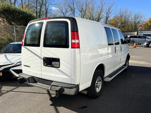 2024 Chevrolet Express 2500 Work Van