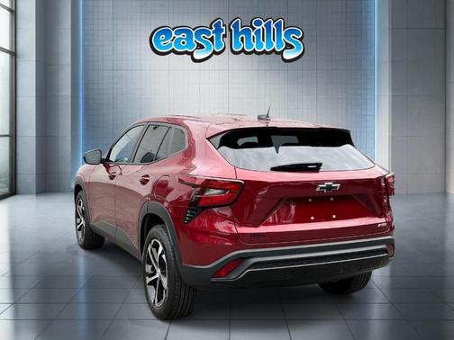 Red 2024 Chevrolet Trax 1RS