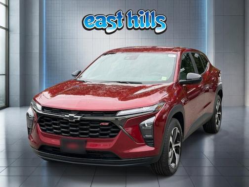 Red 2024 Chevrolet Trax 1RS