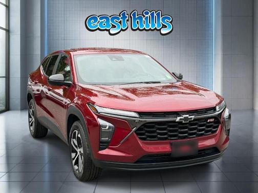 Red 2024 Chevrolet Trax 1RS