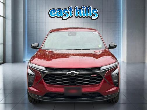 Red 2024 Chevrolet Trax 1RS
