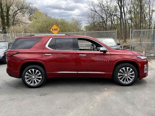 2022 Chevrolet Traverse Premier