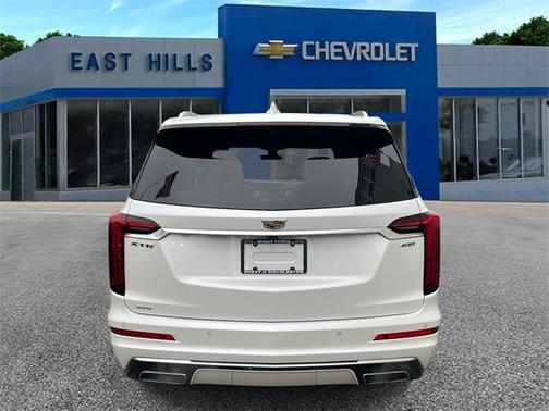 2022 Cadillac XT6 Premium Luxury AWD