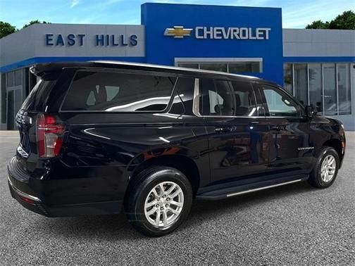 2024 Chevrolet Suburban LT