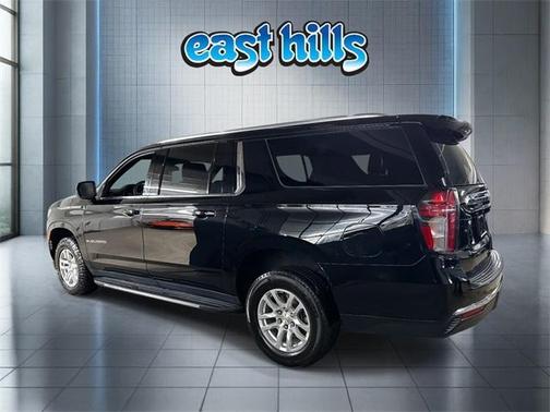 2024 Chevrolet Suburban LT