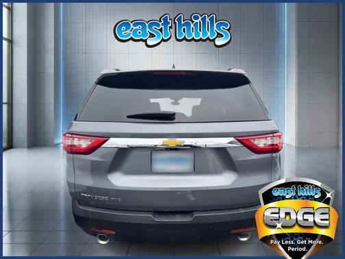Gray 2021 Chevrolet Traverse LT Leather