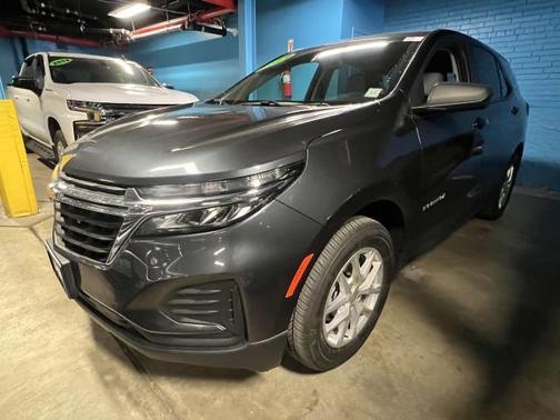 2022 Chevrolet Equinox LS