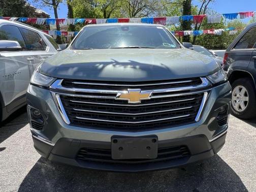 2022 Chevrolet Traverse LT Leather