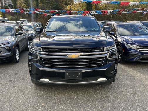 2024 Chevrolet Suburban LT