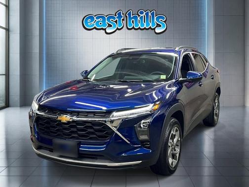 Blue 2024 Chevrolet Trax LT