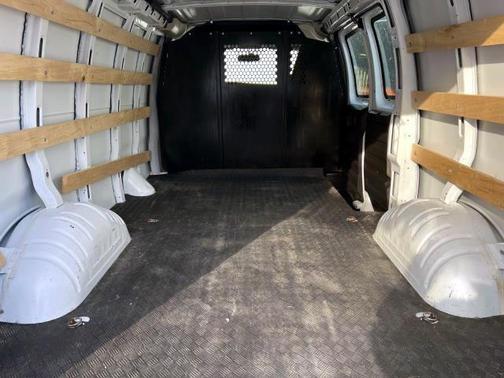 2022 Chevrolet Express 2500 Work Van