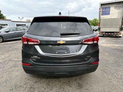 2022 Chevrolet Equinox LS