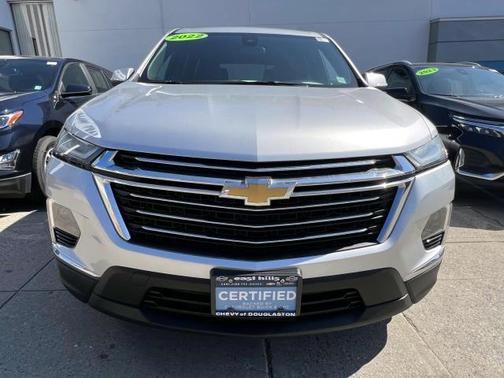 2022 Chevrolet Traverse LT Leather