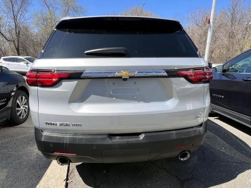 2022 Chevrolet Traverse LT Leather