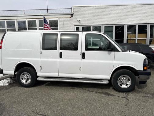 2024 Chevrolet Express 2500 Work Van