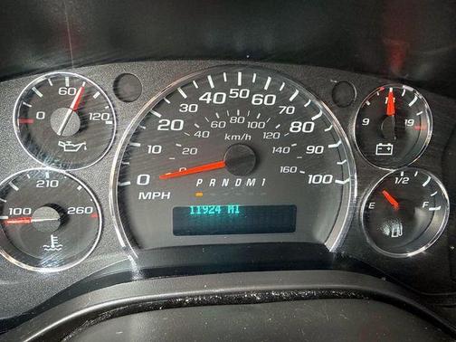 2024 Chevrolet Express 2500 Work Van