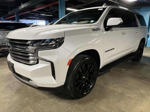 2023 Chevrolet Suburban High Country