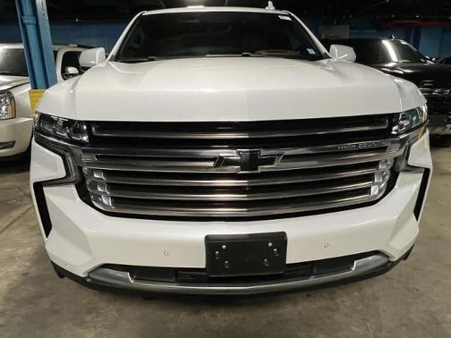 2023 Chevrolet Suburban High Country
