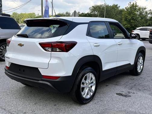 2023 Chevrolet Trailblazer LS