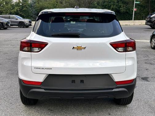 2023 Chevrolet Trailblazer LS