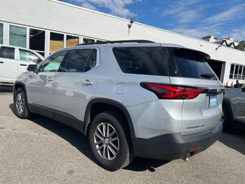 2022 Chevrolet Traverse LT Leather
