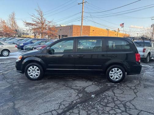 Black 2014 Dodge Grand Caravan AVP/SE