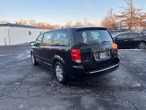 Black 2014 Dodge Grand Caravan AVP/SE