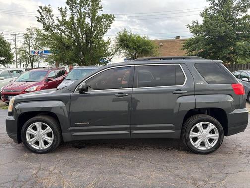 Black 2017 GMC Terrain SLE-2