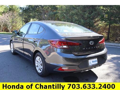 2020 Hyundai ELANTRA SE