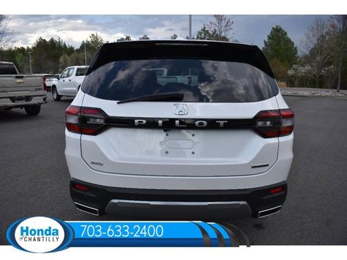 Platinum White Pearl 2026 Honda Pilot Touring