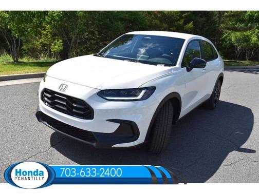 Platinum White Pearl 2026 Honda HR-V Sport