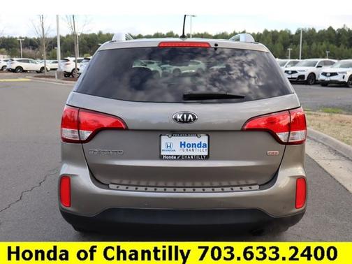 2015 Kia Sorento LX